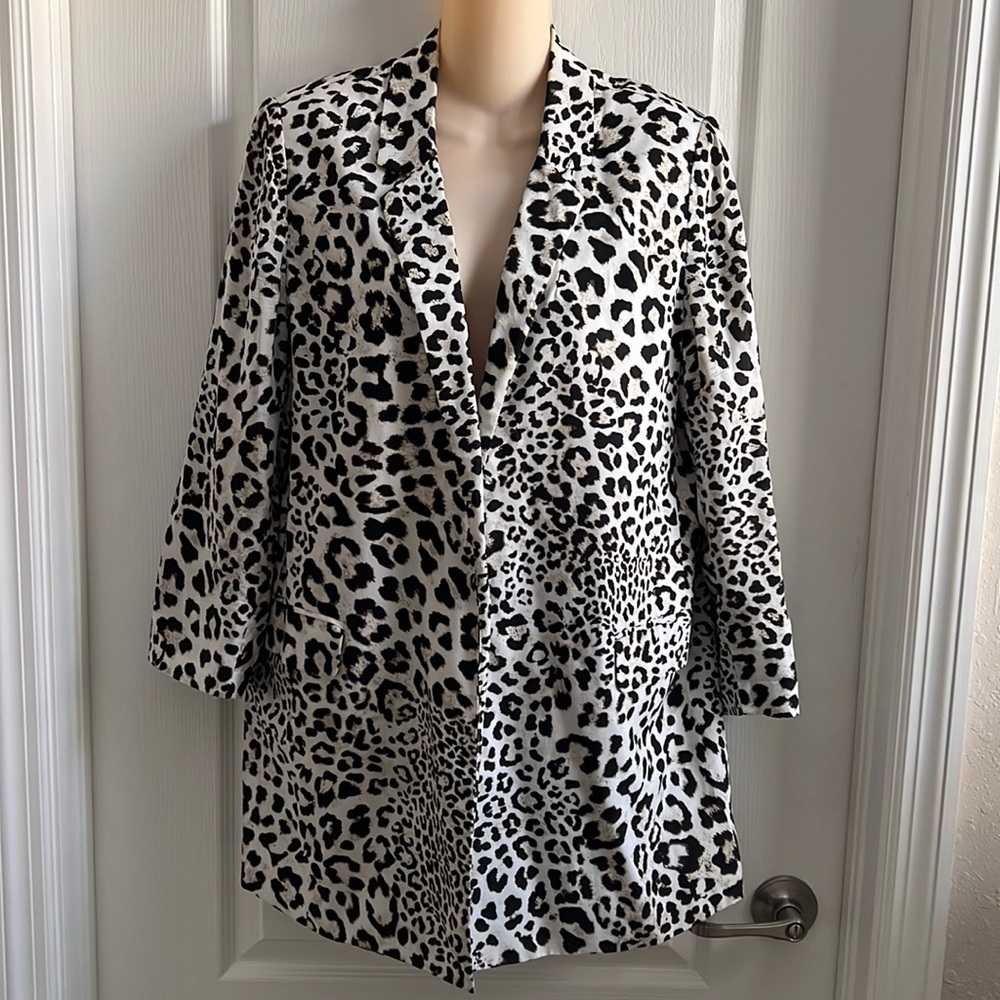 Animal Print Jacket-Chico’s 1 (6-8)